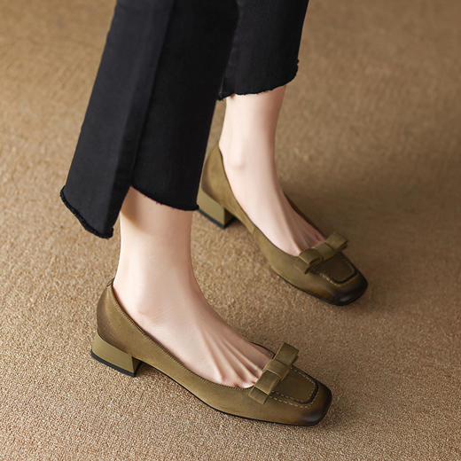 春季新款，复古擦色方头粗跟单鞋YF-A3072 商品图12
