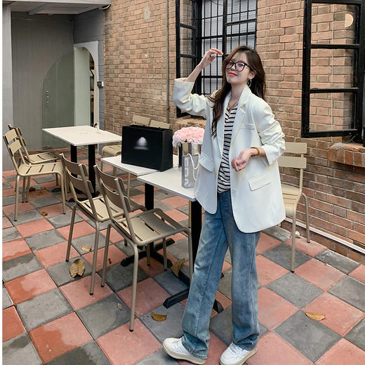 <曾小咸推荐>现货秒杀 ！微信超特价！条纹长袖t恤 日常129.99 立减60 秒杀69.99！加长款牛仔裤  秒杀79.99！！ 商品图1