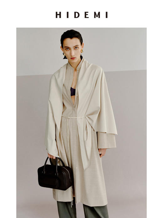 HIDEMI 极简设计感丝巾拼接式精纺羊毛长款风衣 商品图4