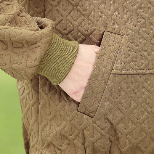 QC2303中年妈妈春秋装短款立领夹克上衣中老年女春装休闲大码棒球服外套 商品图3