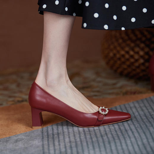 优雅百搭，真皮纯色浅口小皮鞋WC-M8975 商品图0