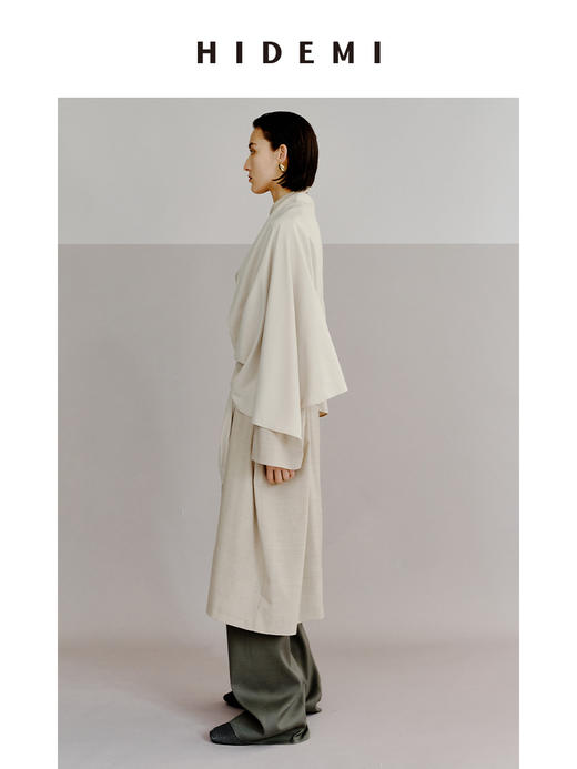 HIDEMI 极简设计感丝巾拼接式精纺羊毛长款风衣 商品图11