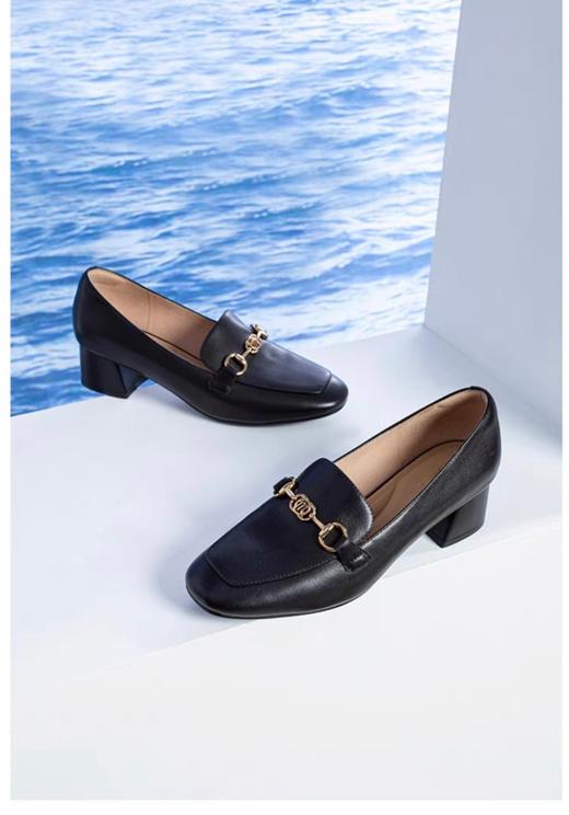 2楼康莉COMELY女鞋2023新款春季粗跟舒适职业通勤乐福单鞋 商品图2