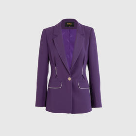 珠链装饰西服外套