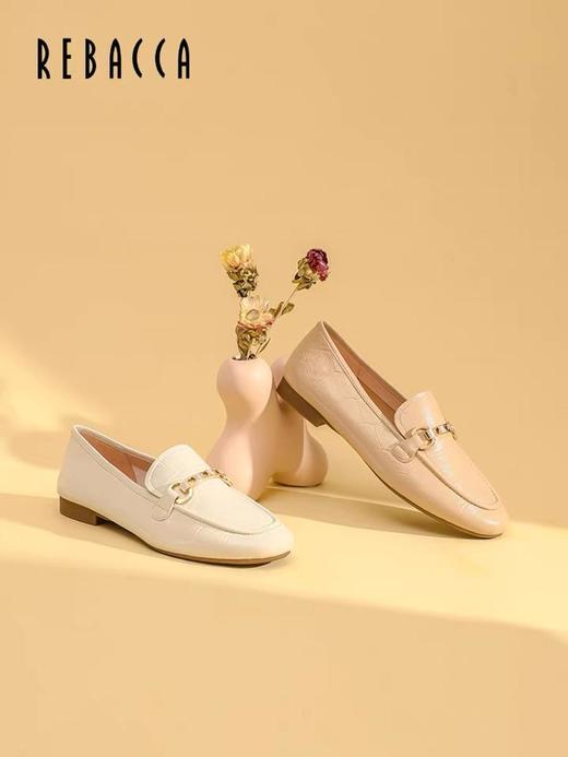 2楼瑞贝卡平底羊皮压花圆头乐福鞋31XR0603 商品图3