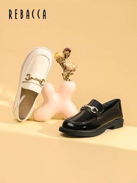 2楼瑞贝卡通勤软底漆的乐富鞋31WL0610