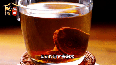 咳嗽就怕吃这1果！白开水一泡，咽疼绕道走，比10碗梨汤还管用 