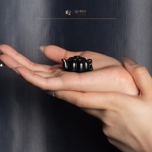 新疆国玉盟世玉和田玉和田玉挂件（壶）【带证书·顺丰物流】 商品图4