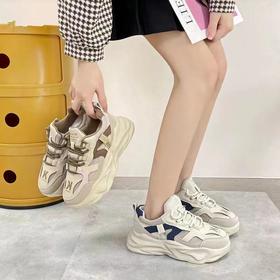 80620411 05467626 七个简讯女老爹鞋