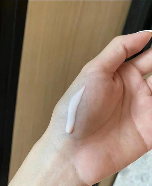 日本CPB黑色短管隔离30ml 商品图2