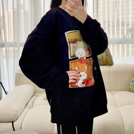 宫里的世界 好事连连卫衣 黑白两色 商品图3