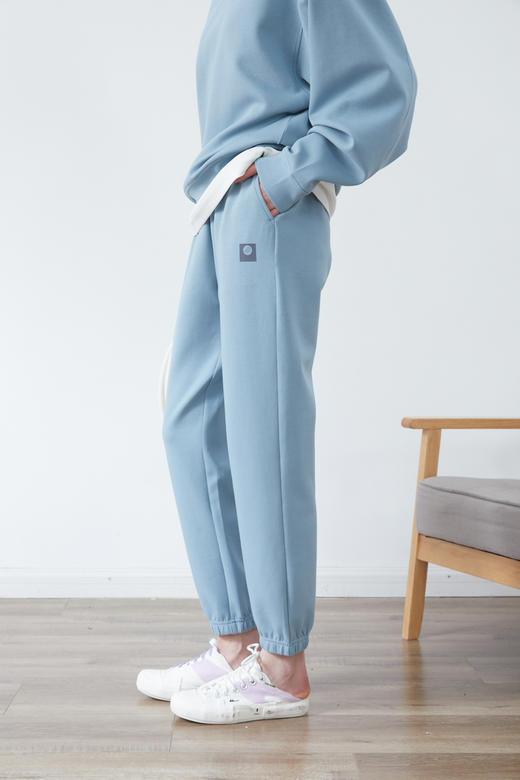 【必入单品】噢蜜ooomeooo口碑爆款运动裤轻量感 商品图3