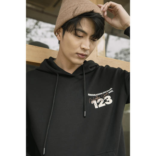 【断码清仓】HX 春季带帽卫衣/S106310040101 商品图4