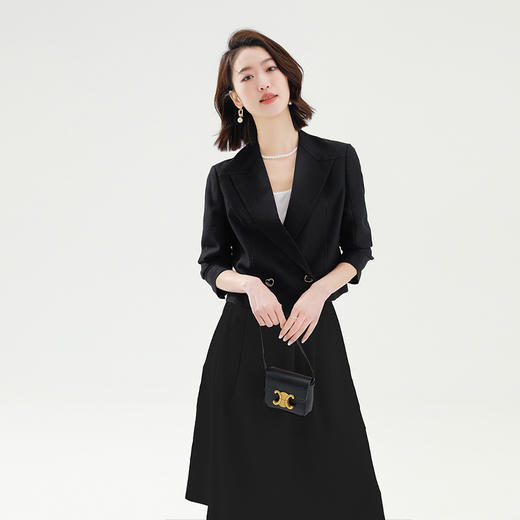 火桐hooton蓬蓬纯色伞裙20308283 商品图0