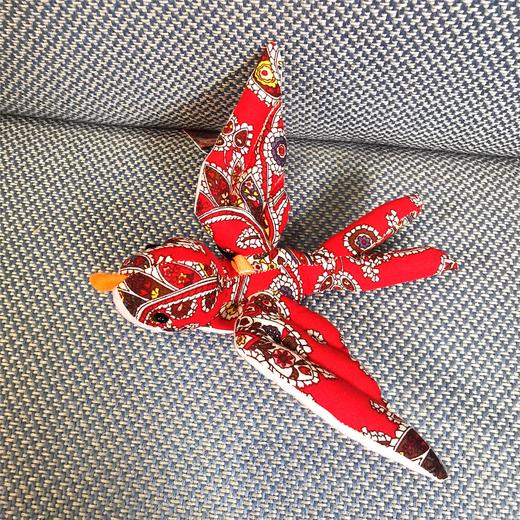 深山集市 碎花布艺燕子挂件玩偶（随机发货 收快递如同拆盲盒） 商品图1