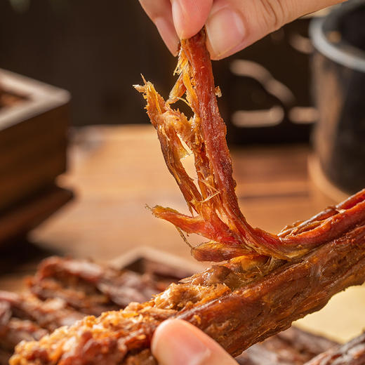 严选 | 回味一梦 风干鸭脖加量装65g整根 5根/7根 肉质紧实 根根饱满 商品图4