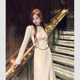 【孤品样衣，不退不换】【浪漫密苏里】温柔气质纹理感上衣&半裙套装