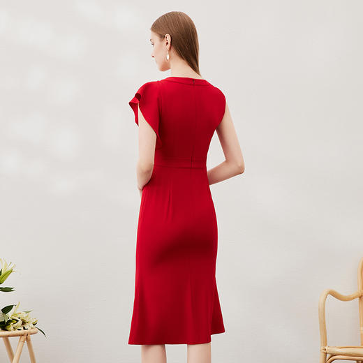 【换标下架】EITIE爱特爱春新款精致荷叶边气质通勤不对称设计小礼服连衣裙A2307103 商品图3