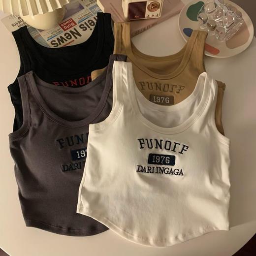 黛唯梵2023新款刺绣带胸垫运动背心女外穿修身打底短款吊带辣妹百搭上衣夏 商品图3