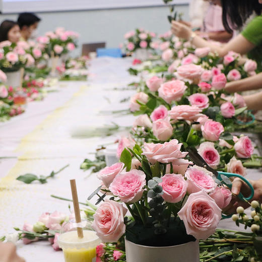 护士节母亲节38女神节妇女节花艺插花花艺沙龙活动手工活动公司企业团体团建亲子福利diy高端抱抱桶系列量大可优 商品图0