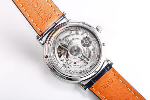 NOOB万国IWC旗下耀眼的明星，万国长动能月相专家。全新的复刻版系列IW544805透底腕表。【表壳】316L精钢表壳，打磨抛光非常圆润。小秒针盘位于6点钟位置附拨针停秒功能，配有实心条钉刻度 商品图4