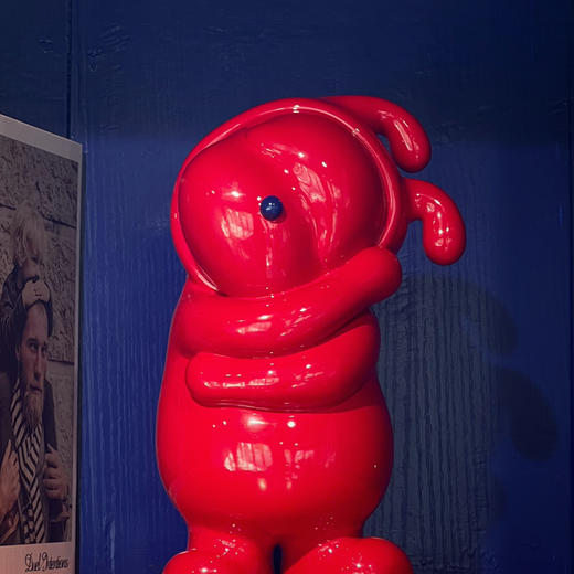 《抱抱》红色 商品图1