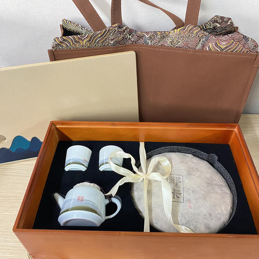 那卡礼盒茶叶（生茶） 商品图0