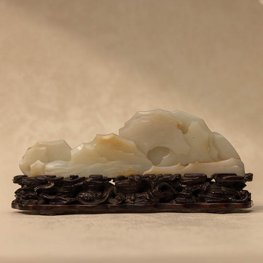 清 玉雕松鹿图山子摆件（红木座） 商品图1