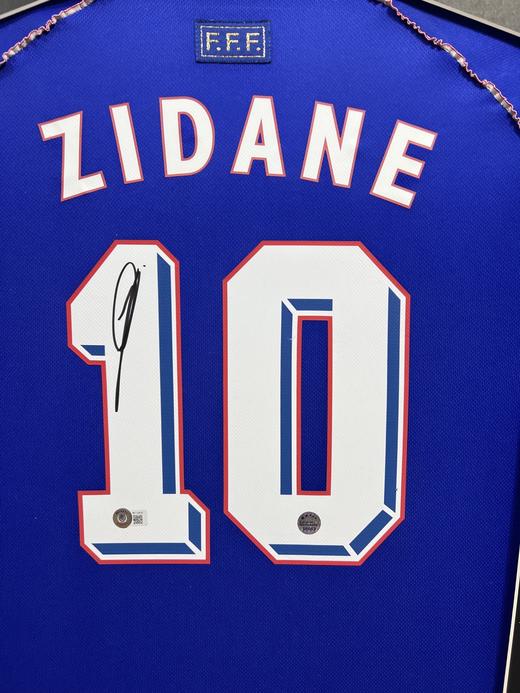 收藏系列 齐达内 法国队10号 世界杯限量版 亲笔签名球衣 商品图2
