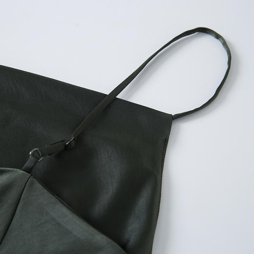 EITIE爱特爱夏季新款气质性感荡领吊带开叉连衣裙7307031 商品图7