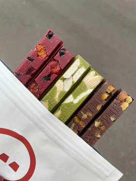 【爆款超低价预售 急单慎拍】巧克力条榛子葡萄黑巧克力豆抹茶可可条夹心巧克力