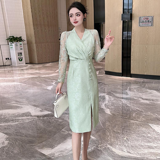 BT-7127 2023春季 气质提花收褶拼接蕾丝落肩绣连衣裙法式茶歇一步裙 商品图3