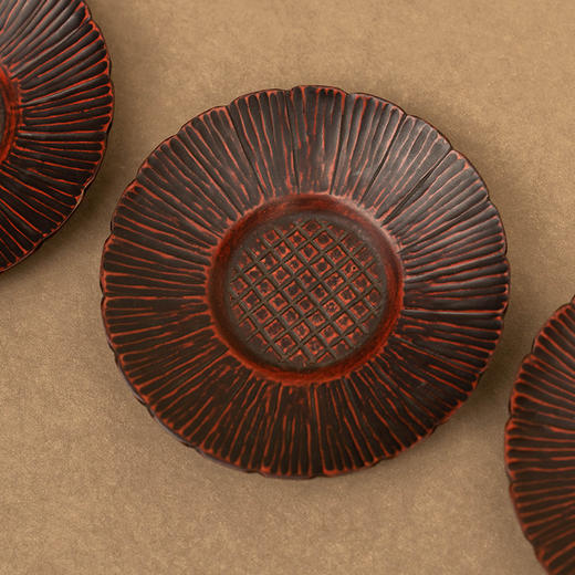 朱漆葵花形杯托及方形茶点盘成套（五客十件） 商品图3