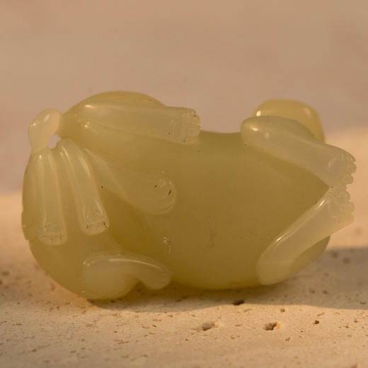 清 玉雕子母瑞兽摆件 商品图3