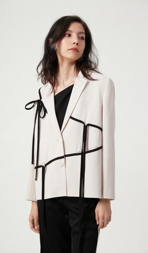 绉面醋酸不规则飘带宽松西装外套 商品图2