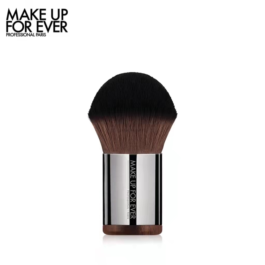 【国际妆品】MAKE UP FOR EVER124号散粉刷