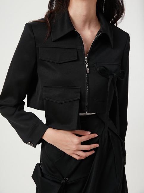 黑色进口缎面醋酸机能风短外套 商品图1