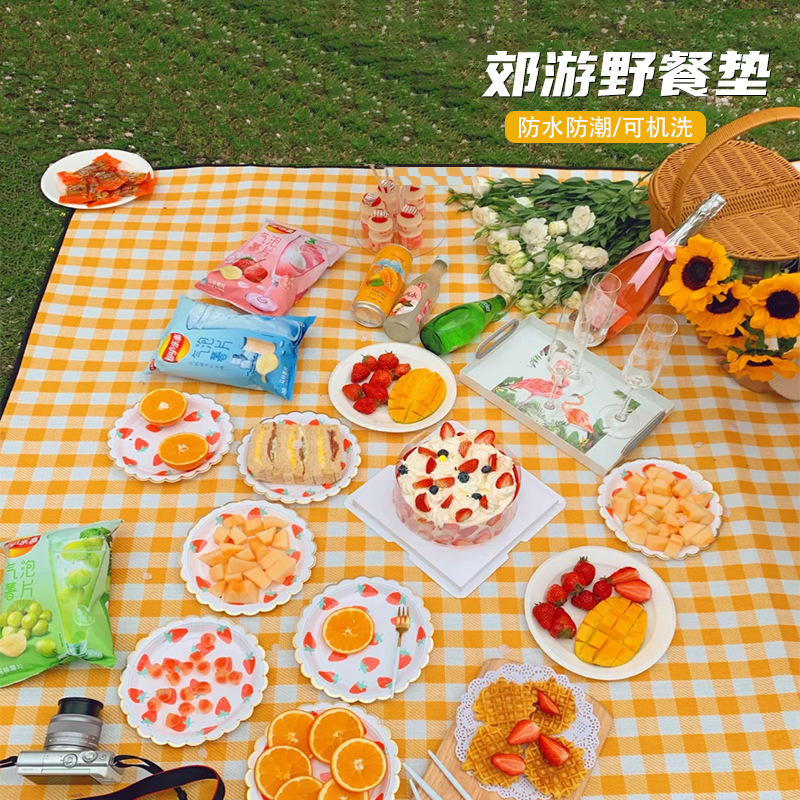 【超便携野餐垫！折叠起来A4纸还小】收纳可手提野餐垫，居家野餐旅行出游！双面防水防潮地垫，ins风春夏防潮垫加厚，春游露营郊游户外野外野炊布垫子地毯家庭整理