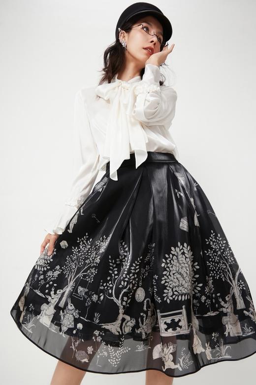 黑色爱丽丝定位印花水晶纱半裙 商品图2
