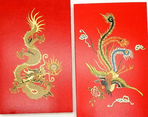 主题笔记本：《织色入史笺》两册，100g米色道林纸，21cm*13cm，合售40元。

装帧：锁线薄胶并用帆布包边，可大尺度近180度平摊，随心书写，随意勾画，每册内页160页，18幅图 商品图3