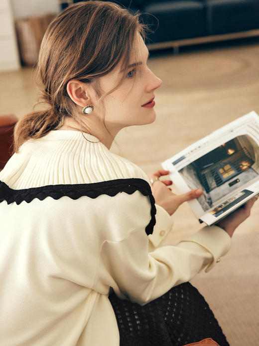 OLrain欧芮儿法式大翻领卫衣女春季2023年新款肌理感撞色减龄上衣 商品图2