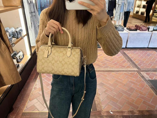 🇺🇸1650包邮！奶茶色拼色老花😍Coach Rowan新版波士顿包 商品图4