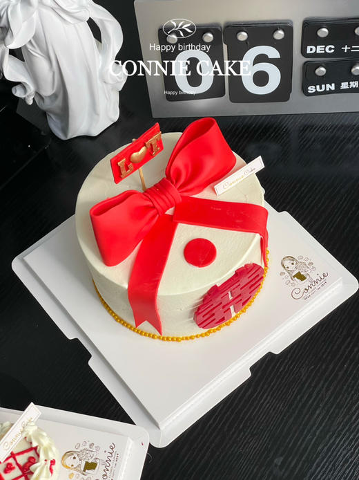 【1396】蝴蝶结订婚蛋糕+杯子组合 商品图3