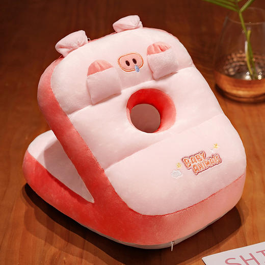 「四款可选！V型午睡枕」卡通午睡枕冰丝毛绒双面趴睡枕居家布艺办公室午睡学生趴桌子午休枕可插手 商品图5