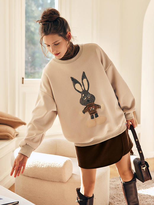 OLrain欧芮儿法式圆领卫衣女春季2023年新款慵懒趣味印花套头上衣 商品图3