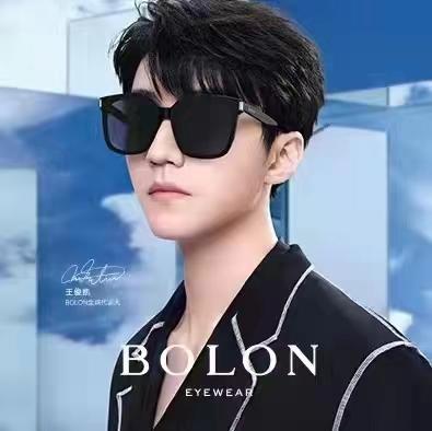 太阳镜 2023新款暴龙眼镜方形偏光墨镜 商品图2