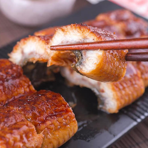 优选|蒲烧鳗鱼 出口级 肉质绵密 活鳗鲜烤  咸鲜滑嫩   500-550g*1袋 商品图5