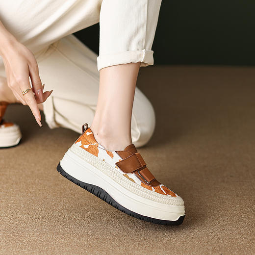 时尚百搭，真皮马毛厚底单鞋TYM-0920 商品图2