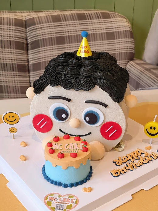 男生头像立体蛋糕（包含前面小蛋糕） 商品图1