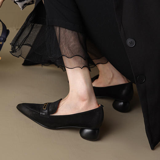 粗跟浅口单鞋，真皮爆款网红女鞋粗跟尖头鞋子HYT-7206-A 商品图10